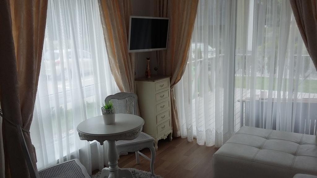 Jauki Vieta Poilsiui Kunigiskese Apartment Palanga Exterior photo
